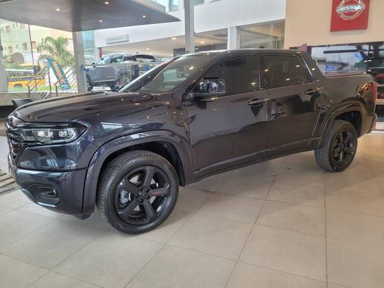 RAM RAMPAGE 2.0 HURRICANE 4 TURBO GASOLINA R/T 4X4 AUTOMÁTICO